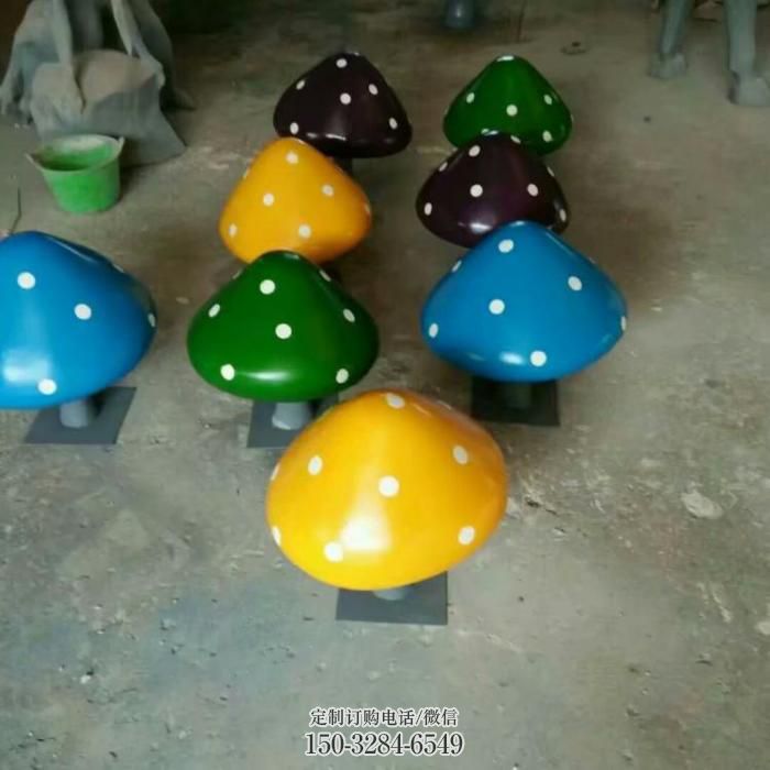 庭院蘑菇雕塑 城市古铜色雕塑 果蔬小品