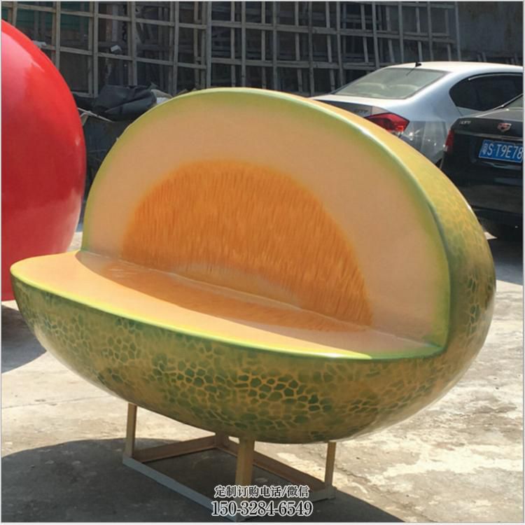 大型哈密瓜雕塑 户外水果雕塑摆放制作 广场果蔬雕塑供求